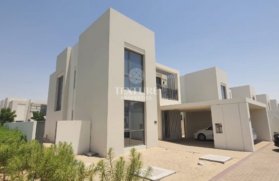 Real Ad | Ready To Move In | 4Bed Golf Course Villa