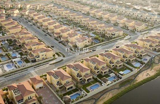 Big Residential Plot For Sale | Jumeirah Park | Corner Plot