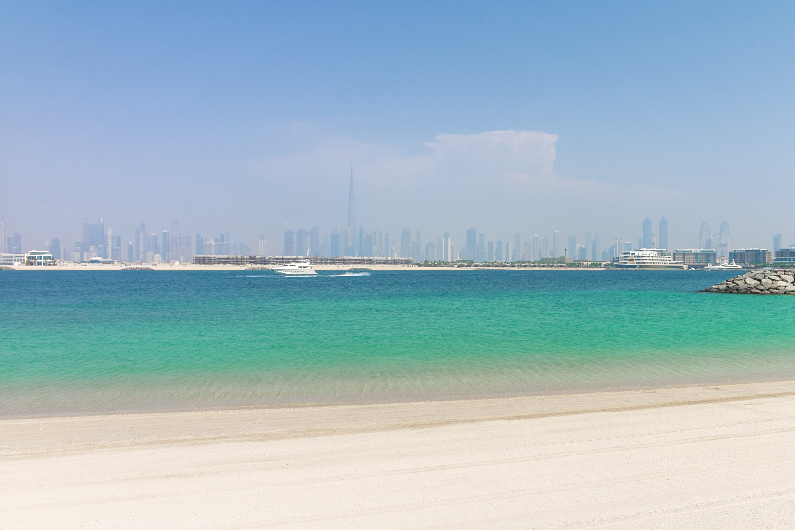 jumeirah bay island